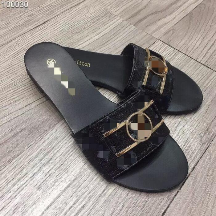 

brand Designer Slippers beach Scuffs Classic Flat woman men Summer lady Cartoon Big Head Slippers Hotel Bath fashion women shoes 6289