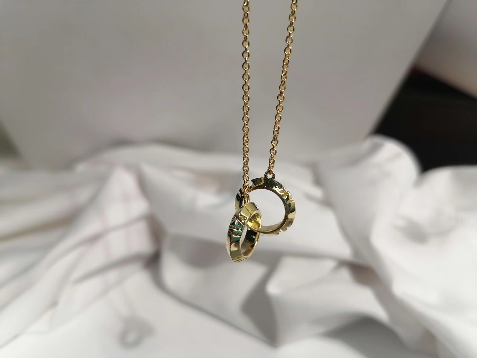 

circle gold pendant for women sliver necklace Pendants choker Double ring chain link designer body jewelry bangle love couple Valentine Party Wedding day New Year