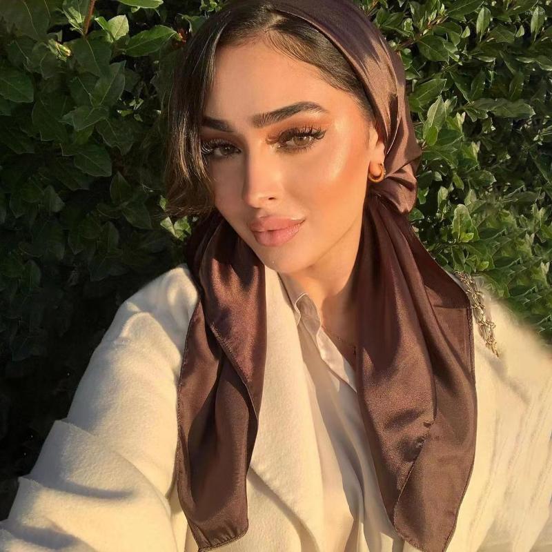 

Scarves Solid Color Head Scarf Blcak Square 90 Silk Foulard Satin Bandana Cheveux Neckerchief Hijab Accessoires For Woman Hair
