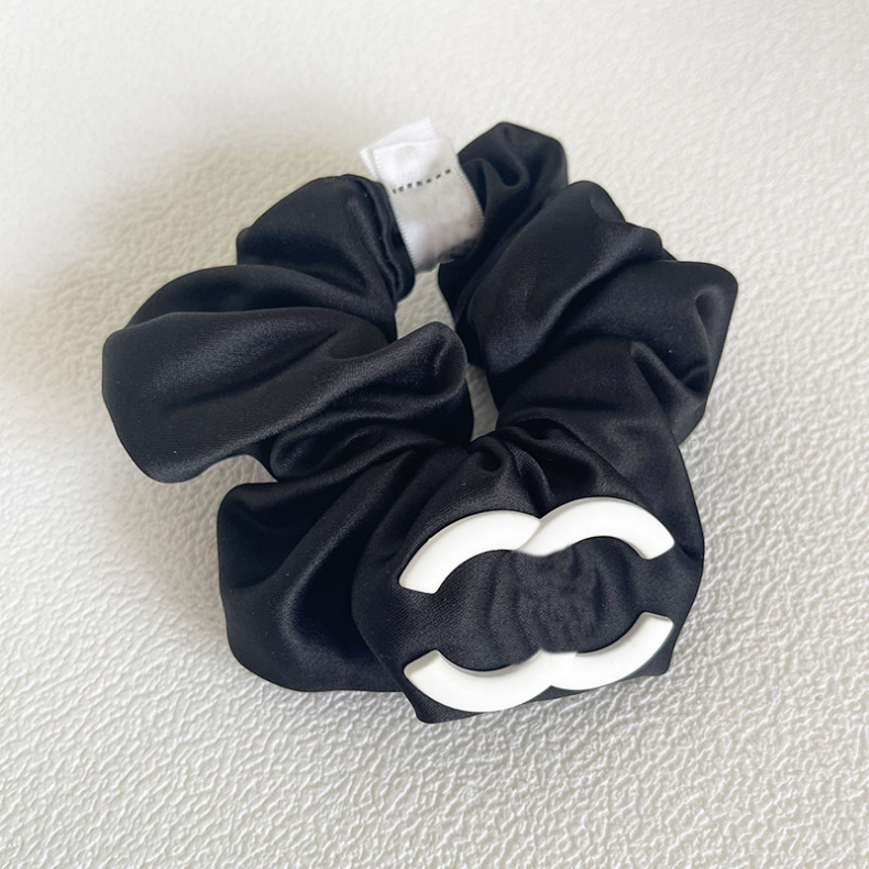 

Luxury Designer Hairband Headbands Women Doughnut Brand Elegant Style Satin Letter Hairband Women Wide Simplicity Hair Hoop Sport Wide Head Accessories, N0131-white