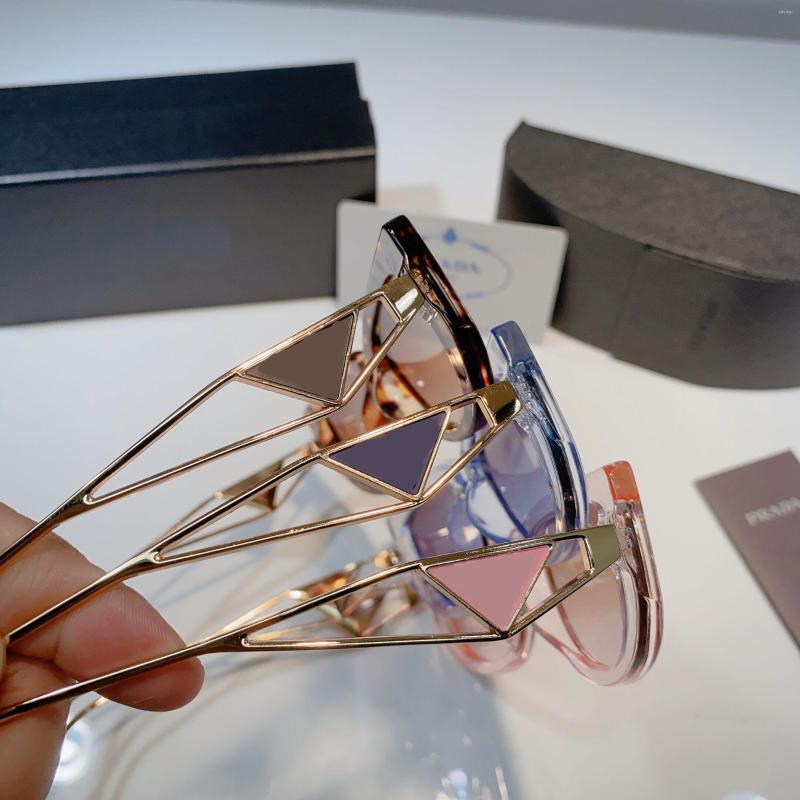 

Sunglasses Designer Luxury Metal Hollow Inverted Triangle Leg UV400 Letter P Women