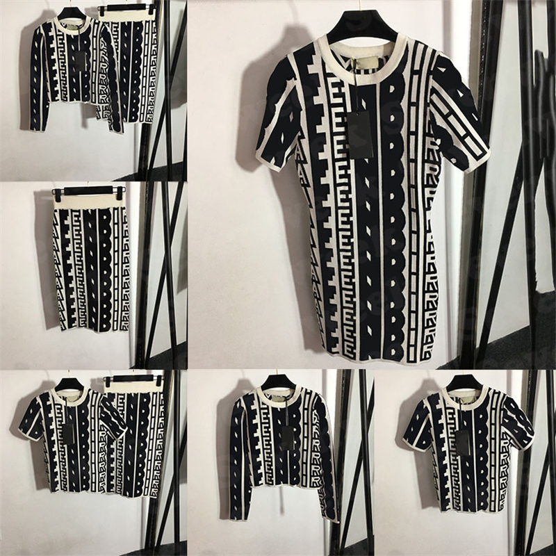 

Jacquard Letter Knitted Dresses Sweaters Tops For Women Designer Fashion Lady Knitting T Shirts Skirts Two Piece Design Womens Clothing, P1