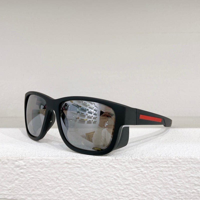 

Funky Sunglasses Designer For Men and Women Summer 07 Style Anti-Ultraviolet Retro Plate Full Frame Fashion Glasses Random Box 07W