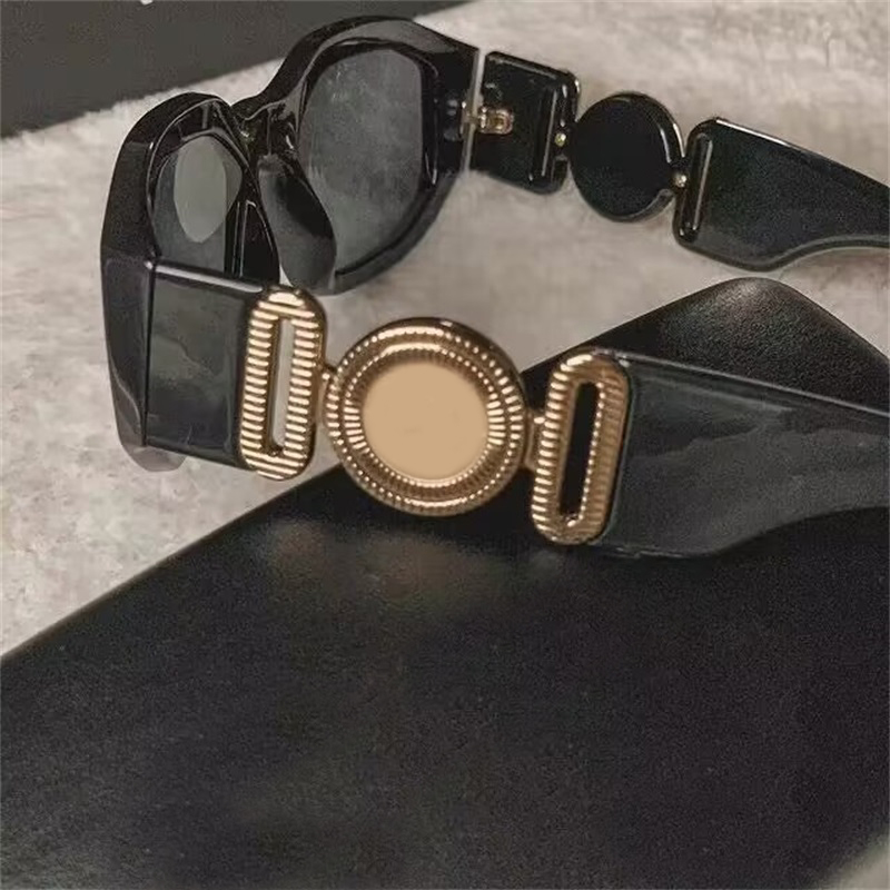 

Medusa sunglasses designer retro rectangle simple style gafas sol mujer mens shades luxurious ultraviolet proof driving wide frame women sunglasses aaaaa