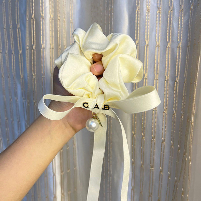 

Luxury Designer Headbands Womens Solid Color Black White Brand Korean Bowknot Hairband Fashion Women Pearl Hair Hoop Sport Wide Head Accessories Gift, Beige