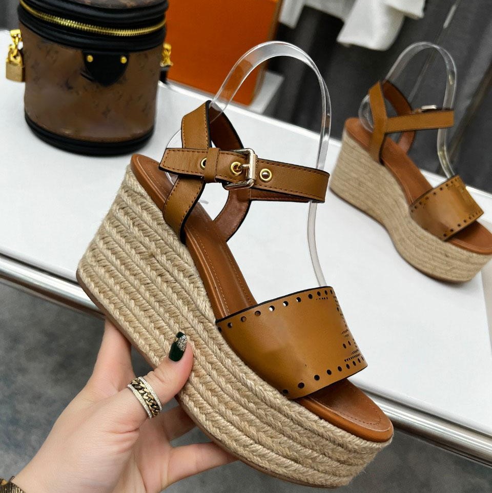 

Designerstarboard Wedge Sandals Women High Heel Espadrilles Natural Straw Sandal Perforated Sandal Calf Leather Lady Sandals Outdoor, Red