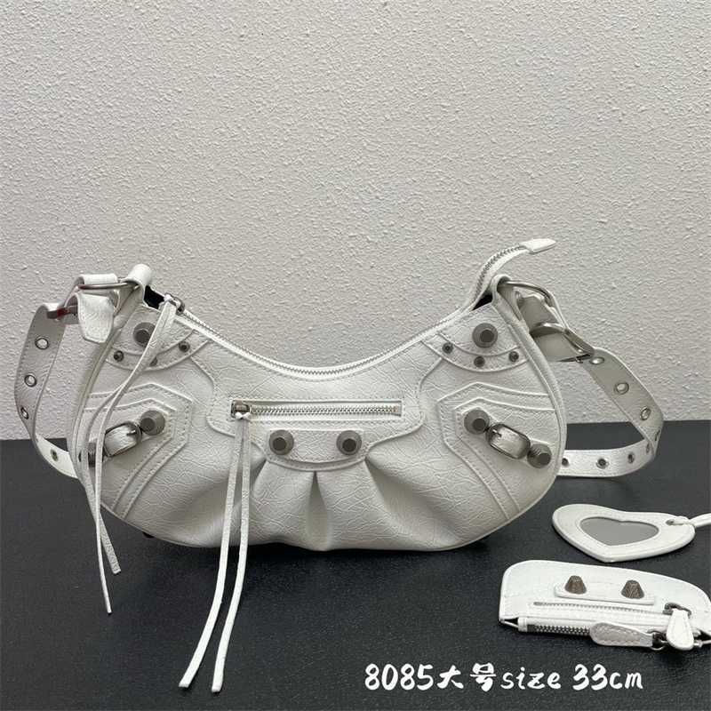 

Fashion Evening Bag Women's Brand Handbag Purse New Riveted Tassel Pleated Motorcycle Bag B Classic luxury underarm One Shoulder Messenger satchel, Black11