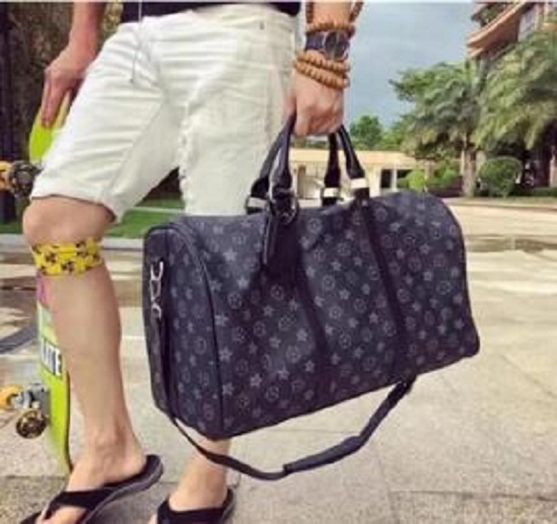 

2023 new fashion men women travel bag duffle bag, brand designer luggage handbags large capacity sport bag 54CM, This is not for sale