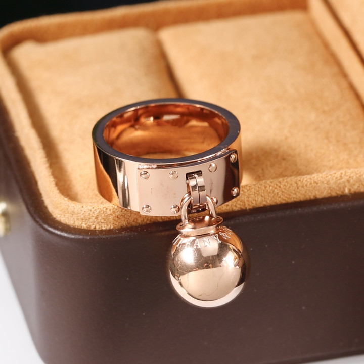 

Creative design band rings 18k gold designer ring For Lover Women ring silver Jewelry supply linkB