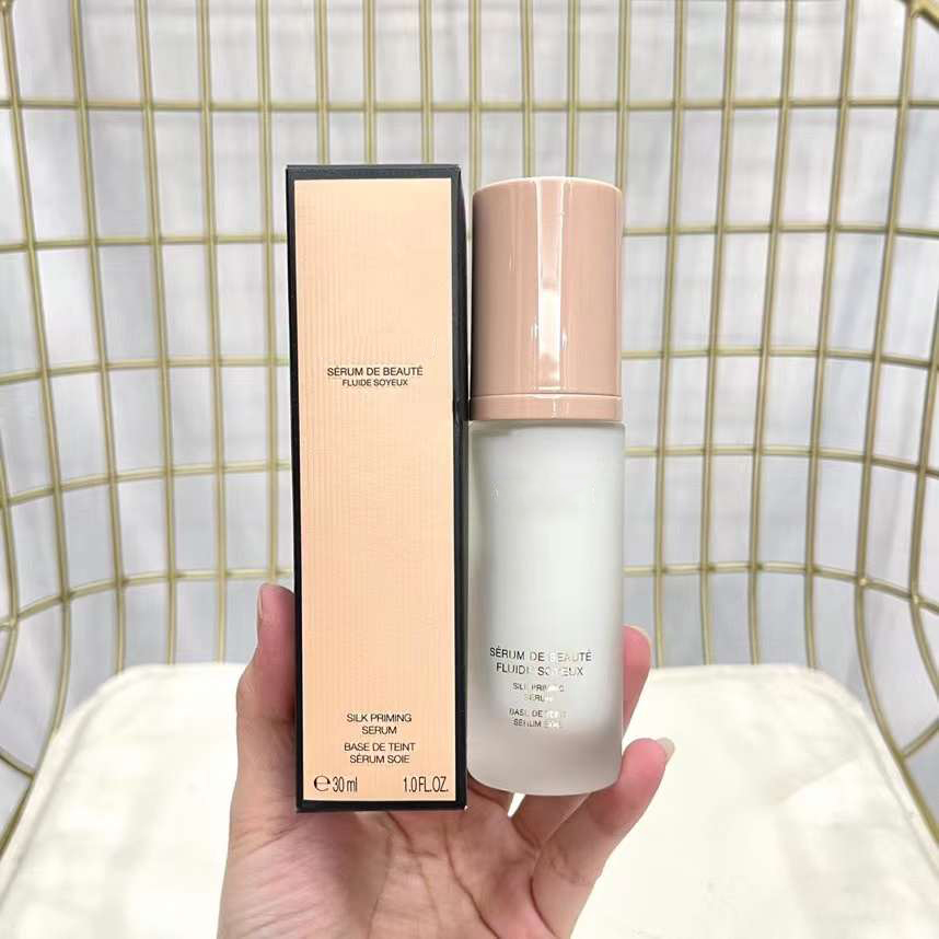 

brand FLUIDE SOYEUX SILK PAIMING SERUM 30ml BASE DE TEINTSERUM SOXE, White