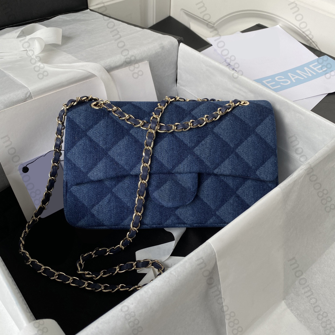 

10A Top Tier Mirror Quality Classic Flap Bag 25cm Medium Womens Real Leather Blue Denim Quilted Purse Small Luxury Designers Crossbody Shoulder Chain Strap Box Bag, Carton