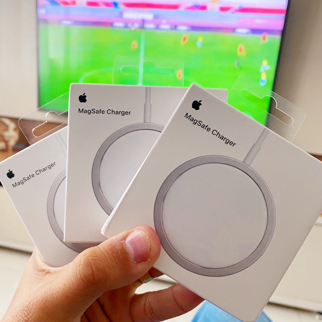 

50psc Portable 15W Magnet Magsafing Charging Pad Mag safe Magnetic Wireless Charger adapter for I phone 12 13 pro max fast charger
