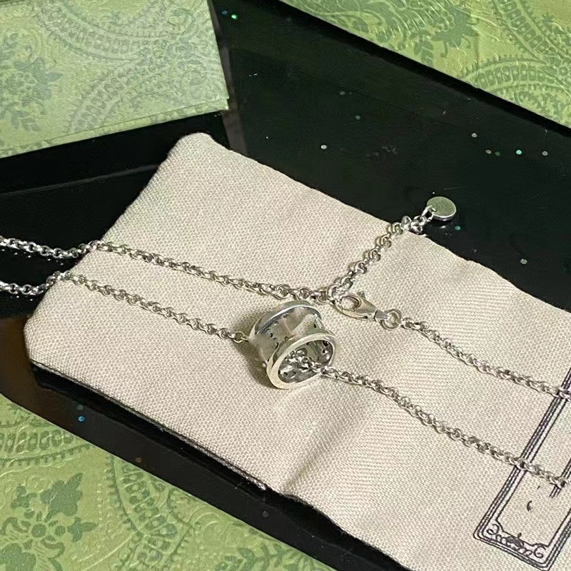 

Vintage Pendants Necklaces For Men Women Designer Bronze Gold Neckwear Womens Jewelry Luxury G Diamond Love Pearl Party Necklace Gift