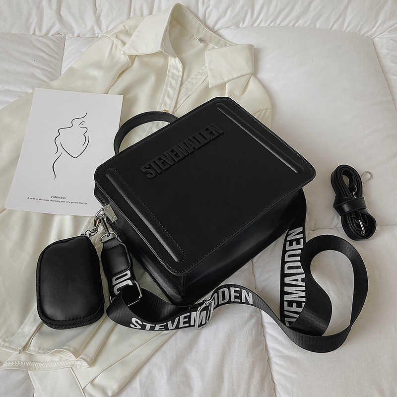 

2023 Fashion Trend Women Handbags Fashion letter small square new large capacity shoulder cross-body bucket portable women's bag 65% OFF, Sky blue9