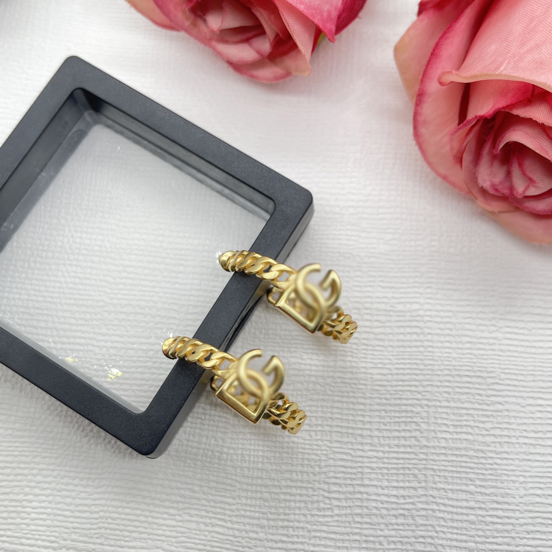 

Luxury Brand Design Earrings Stud High Quality Women Earrings Birthday Gift