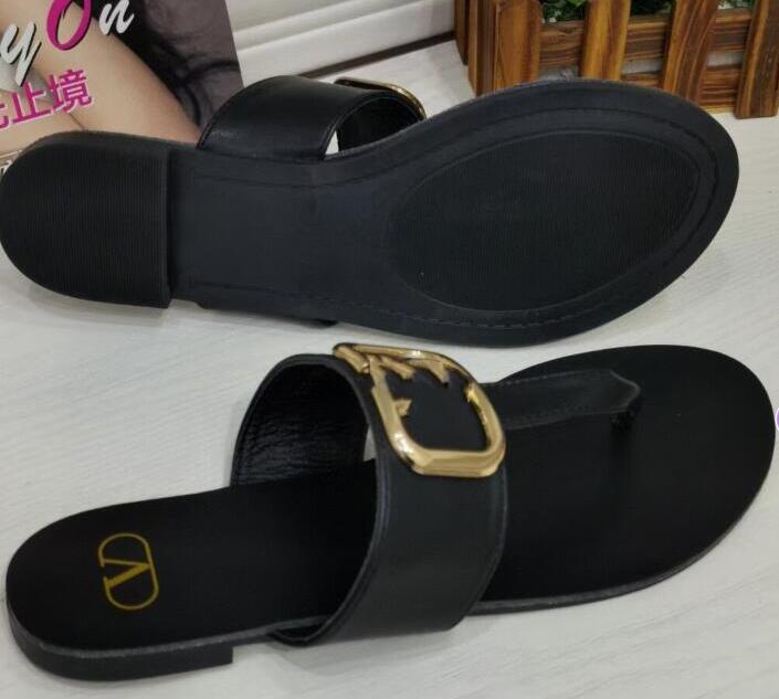 

682 Classic Designer brand Ladies Flat Slippers Premium Women Sandals Casual Handmade Summer Sandal Fashion Shoes Sizes 36-42