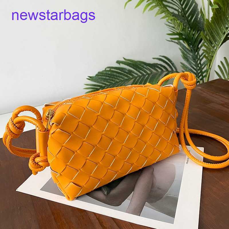 

Mini Loop bags for women Bottegs Venets Leisure shoulder women's 2023 new cross-body sweet and lovely woven small square fashionable, Green8
