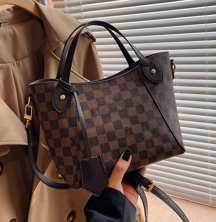 

Luxurys Designers Handbags Womens Shoulder Bag Grace totes Lvs shopping Crossbody Bags brown flower leather Wallet Lady Clutch Louiseities Viutonities, White flowers