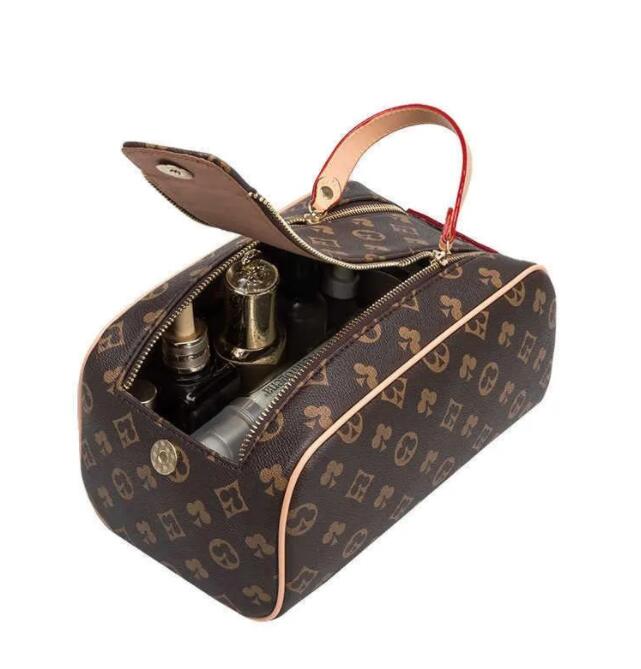 

Cosmetic Bags Cases designer Women Makeup Bag Hanging Bathroom Wash Bag Multifunctional Women Travel Toiletry Bag Luxury Brand 210729, This is not for sale
