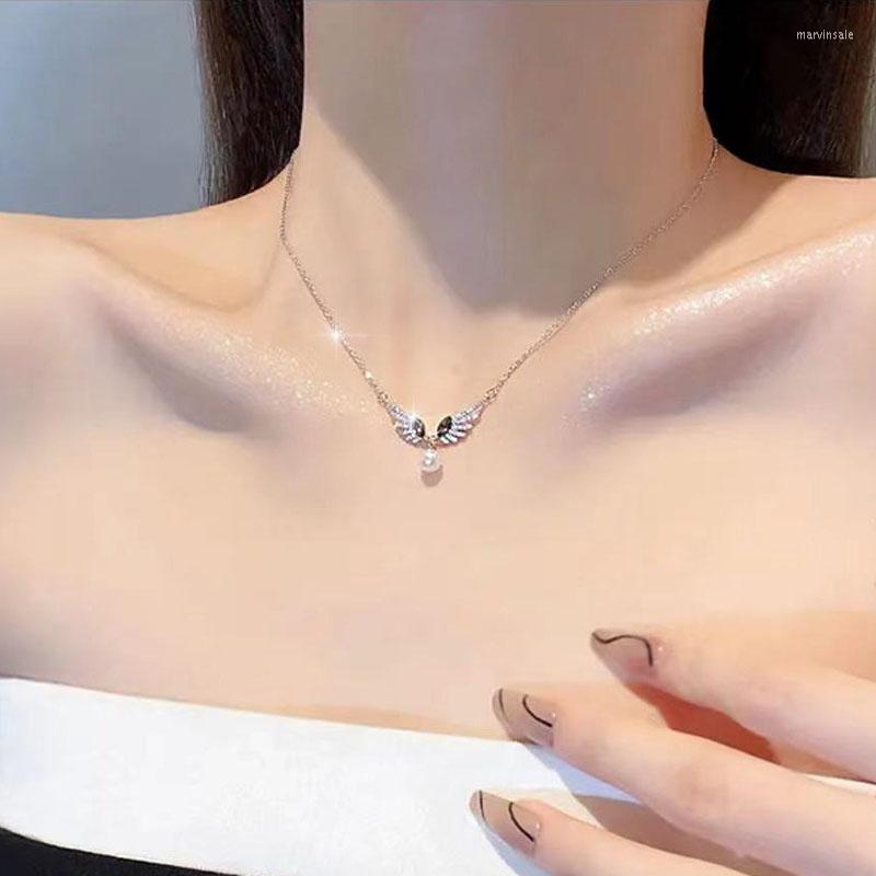 

Pendant Necklaces Korean Fashion Wing CZ Imitation Pearl For Women Personality Pendants Jewelry Wedding Accessories Gifts