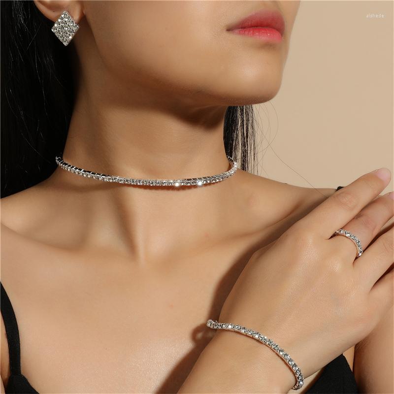

Necklace Earrings Set 4 Pcs/set Ring Bracelets Necklaces Fashion Copper Inlaid Zircon Luxury Shiny Sexy Ladies Party, Picture shown