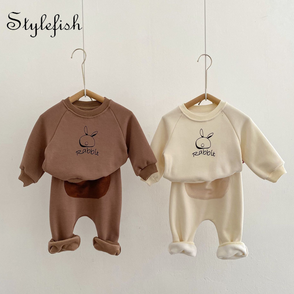 

Clothing Sets Ins winter clothes baby rabbit print set boys and girls Plush thickened top pants 2-piece set 230217, Beige