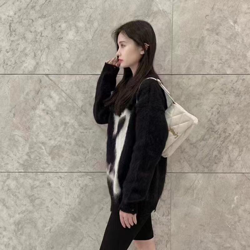 

Women' Sweaters Autumn Winter Mohair Pattern Black Round Neck Knit Bottomed Sweater FemaleWomen' Women'sWomen