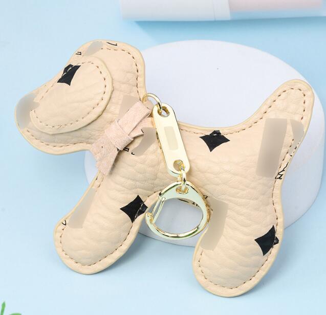 

5style Creativity Cute Dog Car Keychain Bag Pendant Jewelry Keyring Holder for Men Gift Fashion PU Leather Flower Grid Design Metal Key Chain Accessories
