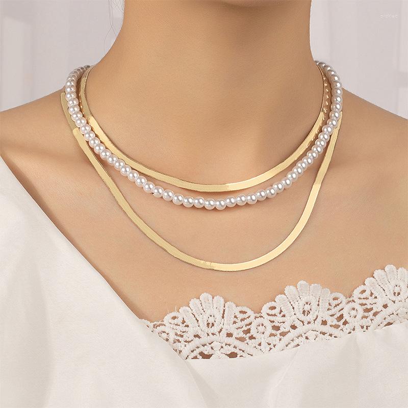 

Choker Vintage Fashion Imitation Pearl Alloy Multilayer Pendant Necklace Clavicle Chain Jewelry For Women Party Minimalist Wholesale