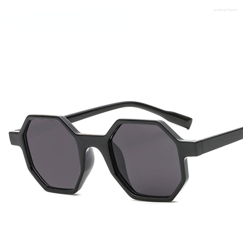 

Sunglasses Brand Designer Vintage Woman Fashion Square Frame Sun Glasses Female Octagon Mirror Black Retro Gafas De Sol