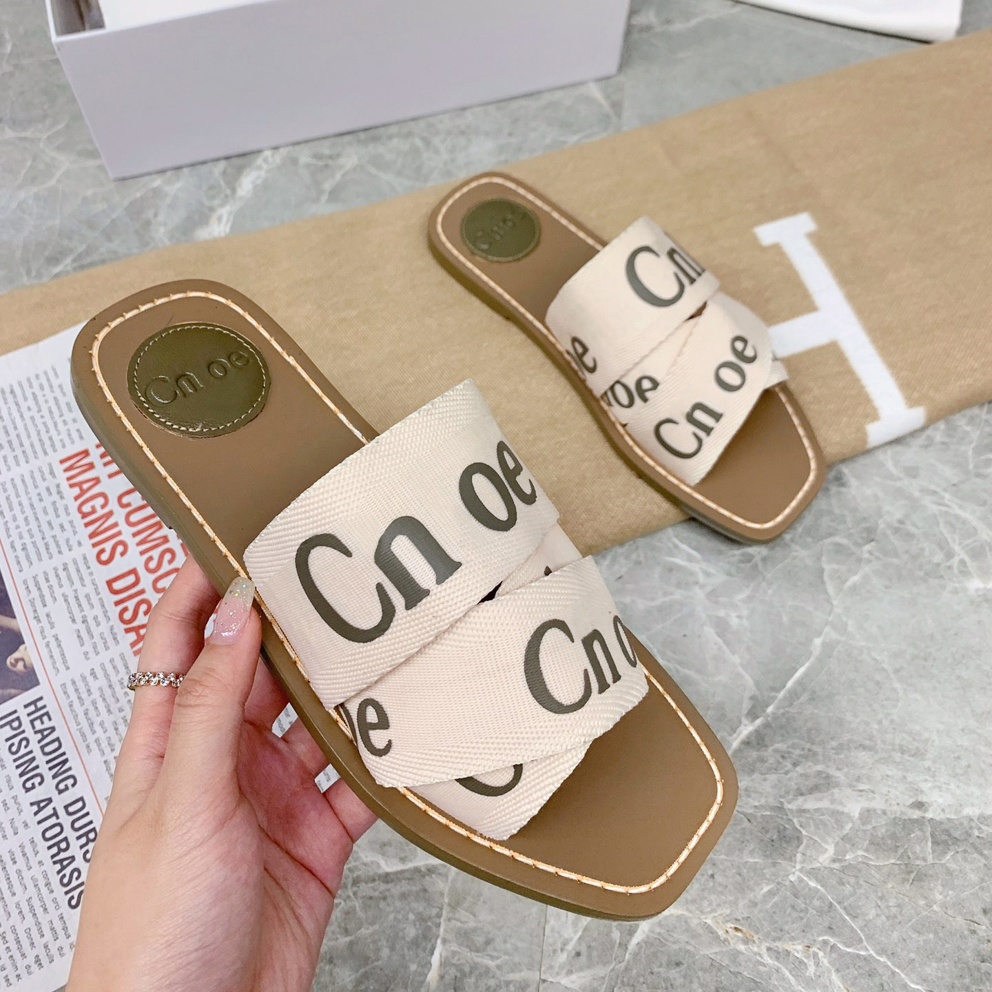 

designer sandals for women Mules flat slides size 35-42 Light tan beige white black pink lace Lettering Fabric canvas slippers womens summer, 10