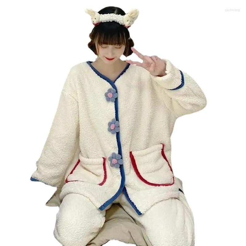 

Women' Sleepwear Winter Lovely Flower Nightgown Set Women' Autumn And Coral Velvet Thick Home Wear Two Pieces, Beige