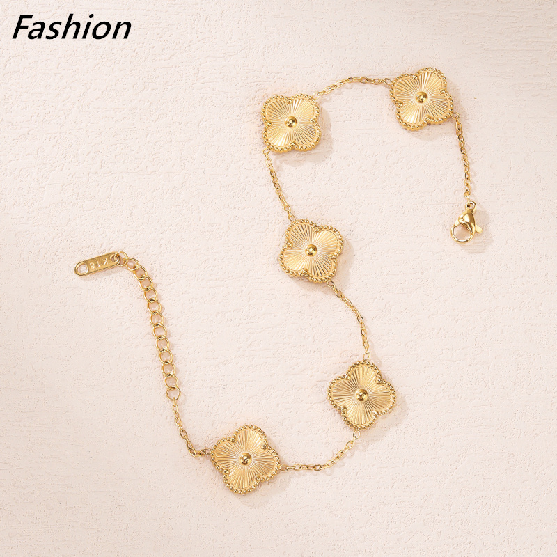 

All Gold Clover Pendant Necklace Bracelet Earrings for Women