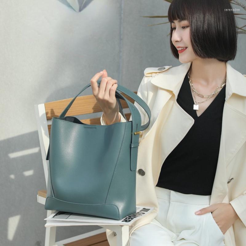 

Evening Bags High Quality Women's Tote Bag Fashion Genuine Leather Handbag One Shoulder Messenger Capacity Bucket Female, Black