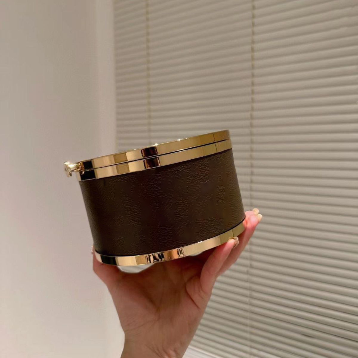 

jewelry organizer Bag Organizer Stuff Sacks 2 layers Compartment cosmetics Storage Box earrings necklace key lipstick Toiletry Kits with vanity mirror a05189, 1 layer