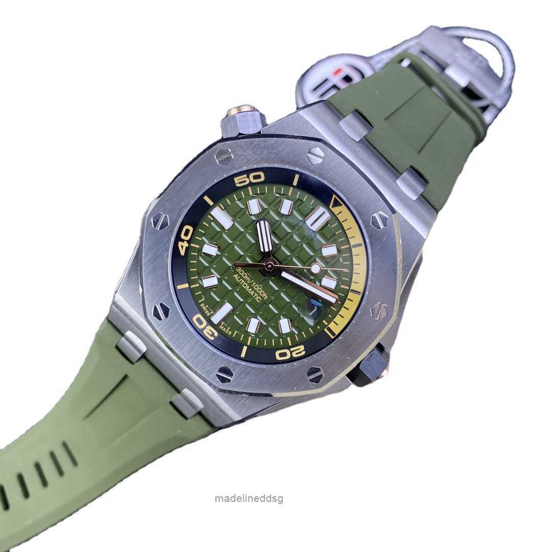 

High Quality Fashion Iced Out WatchesMens Wrist Luxury Round Cut Lab Gr J95Q, Green