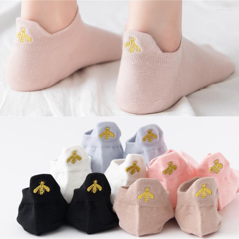 

Women Socks 5 Pairs Fashion Girls Embroidery Bee Cotton Ankle Short Cute Sport Casual Student