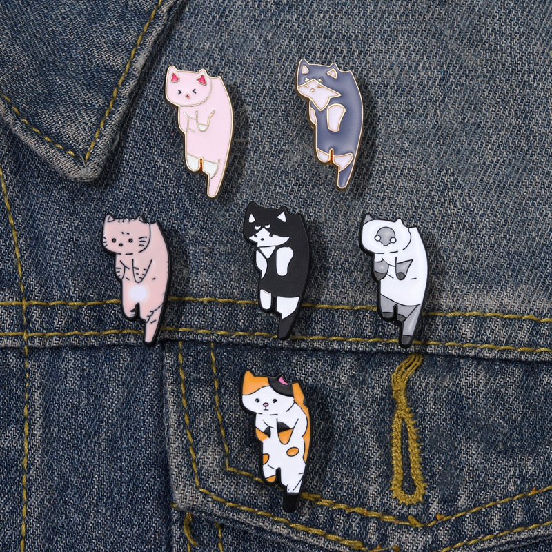 

Alloy Enamel Color Cat Brooches Cartoon Hanging Animal Bag Clothing Ornaments Accessories Corsage Badge
