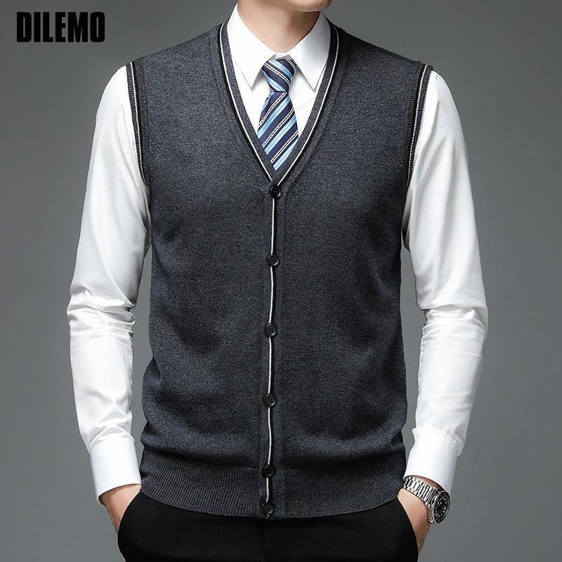 

Men's Vests Top Quality Autum Fashion Brand 6% Wool Cardigan Sweater V Neck Knit Vest Men Solid Trendy Sleeveless Casual Men Clothing 230217, Royal blue