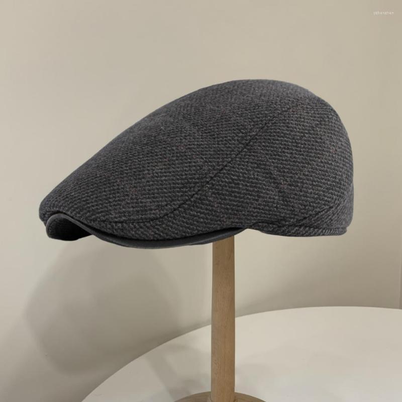 

Berets Women Peaked Cap All-match Retro Protect Ear Minimalistic Everyday Wear Cotton Blend Classic Plaid Stripe For Winter, Black