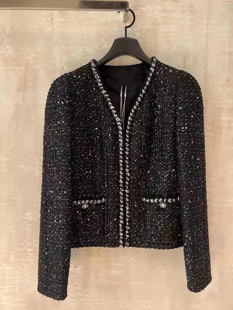 

Women' Jackets 2023SS White Blue Knitting Round Neck Fried Dough Twist Decoration Manual Woolen Coat, Picture shown