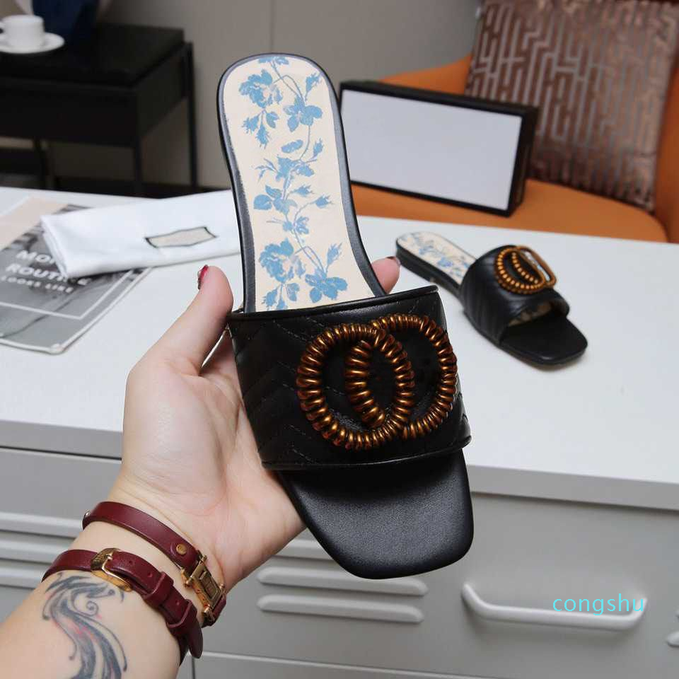 

2023 Slippers Designer Rubber Slides Sandal Women Low Heel Casual Shoes Classic Open Toe Beach Slippers Pure Color Flip Flops Fashion Summer Sandals