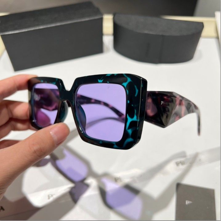

Womens designer sunglasses for woman sun glasses sunglasses men gold words classic Triangular signature sunglass with case lunette luxury sunglasses mens
