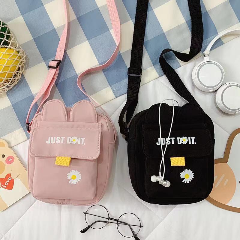 

Evening Bags Japanese Creative Cute Canvas Small Square Bag Ladies Simple Fashion Shoulder Casual College Wind Crossbody Designer, Black