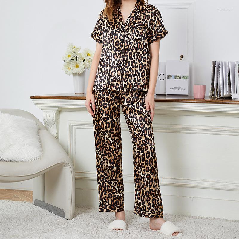 

Women' Sleepwear 2023 Four Seasons Fashion Sexy Leopard Printed Homewear Women' Silk Short Sleeve Long Pants Set, Brown