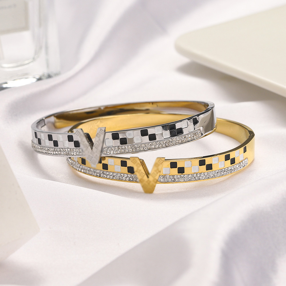 

Designer Bracelets Bangle Charm Bracelet Luxury Women Letter Jewelry Plated Stainless steel 18K Gold Crystal rhinestone Wristband Cuff Fashion Gifts Accessories