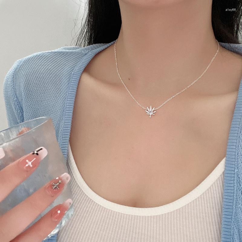

Chains Necklace For Women Necklaces Woman Trend Neck Silver Color Short Collarbone Chain Korean Fashion Couples Party Gift