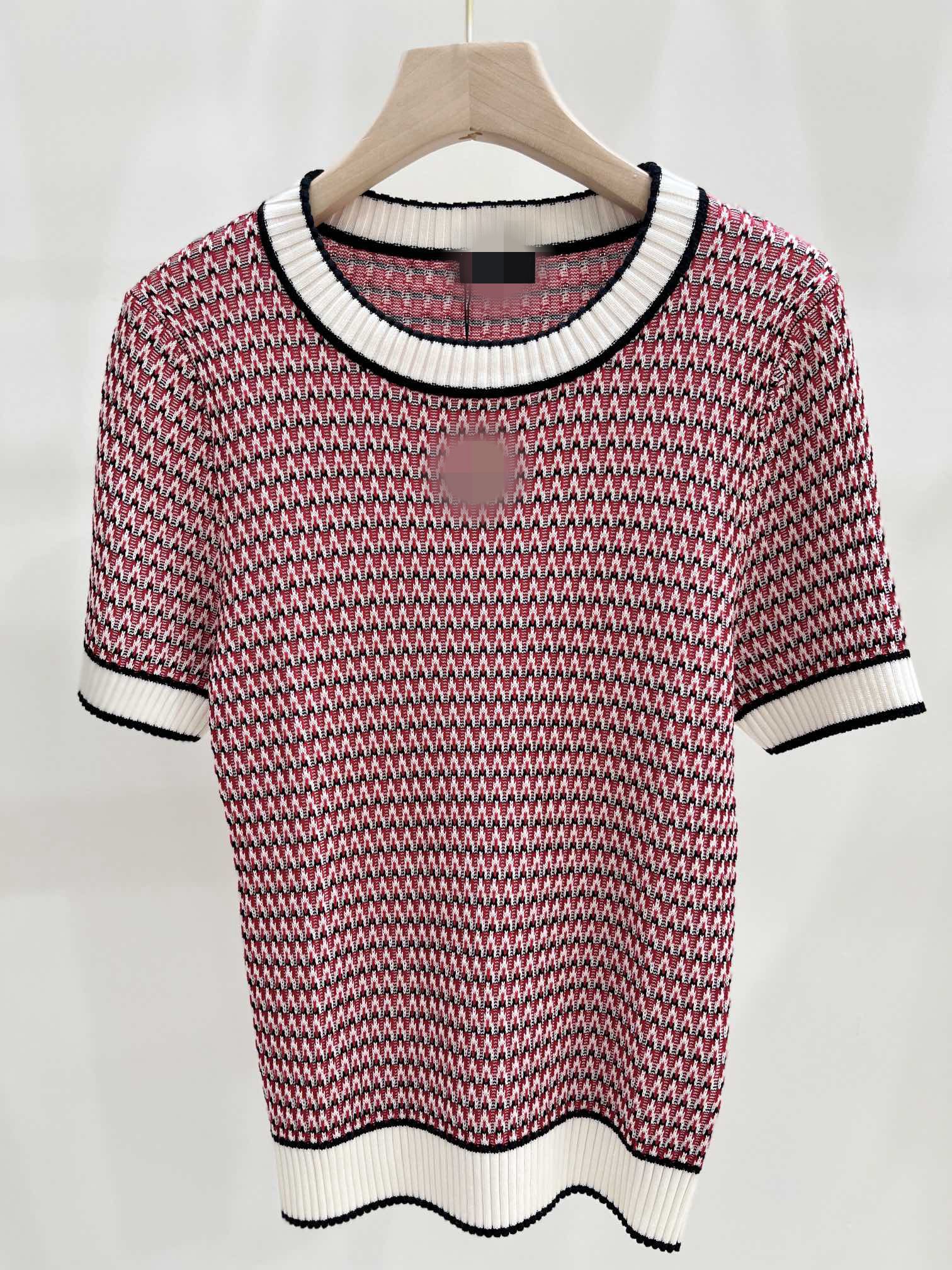 

2023 Pink Letter Striped Embroidery Women' T-shirt Brand Same Style DH27