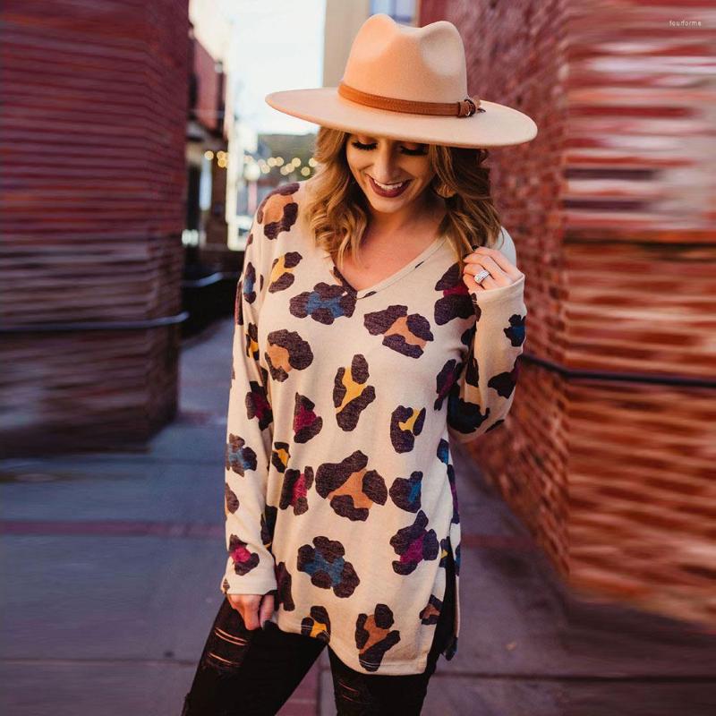 

Women' T Shirts Color Leopard Print Jumper 2023 Women' Autumn/winter V-neck Side Slit Long Sleeve Fashion T-shirt, Apricot