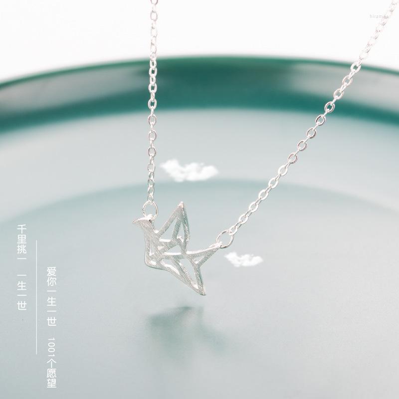 

Choker Retro Simple Metal Thousand Paper Cranes Pendant Personality Silver Plated Girl Clavicle Chain Charm Lady Birthday Gift Jewelry